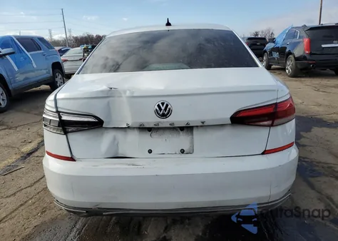 2021 Volkswagen Passat Se z USA, uszkodzony, nr VIN 1VWSA7A39MC014598